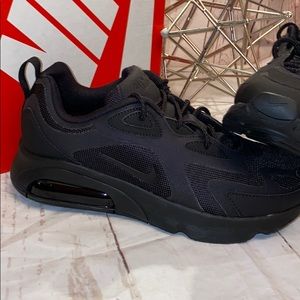 nike 270 mens black and red